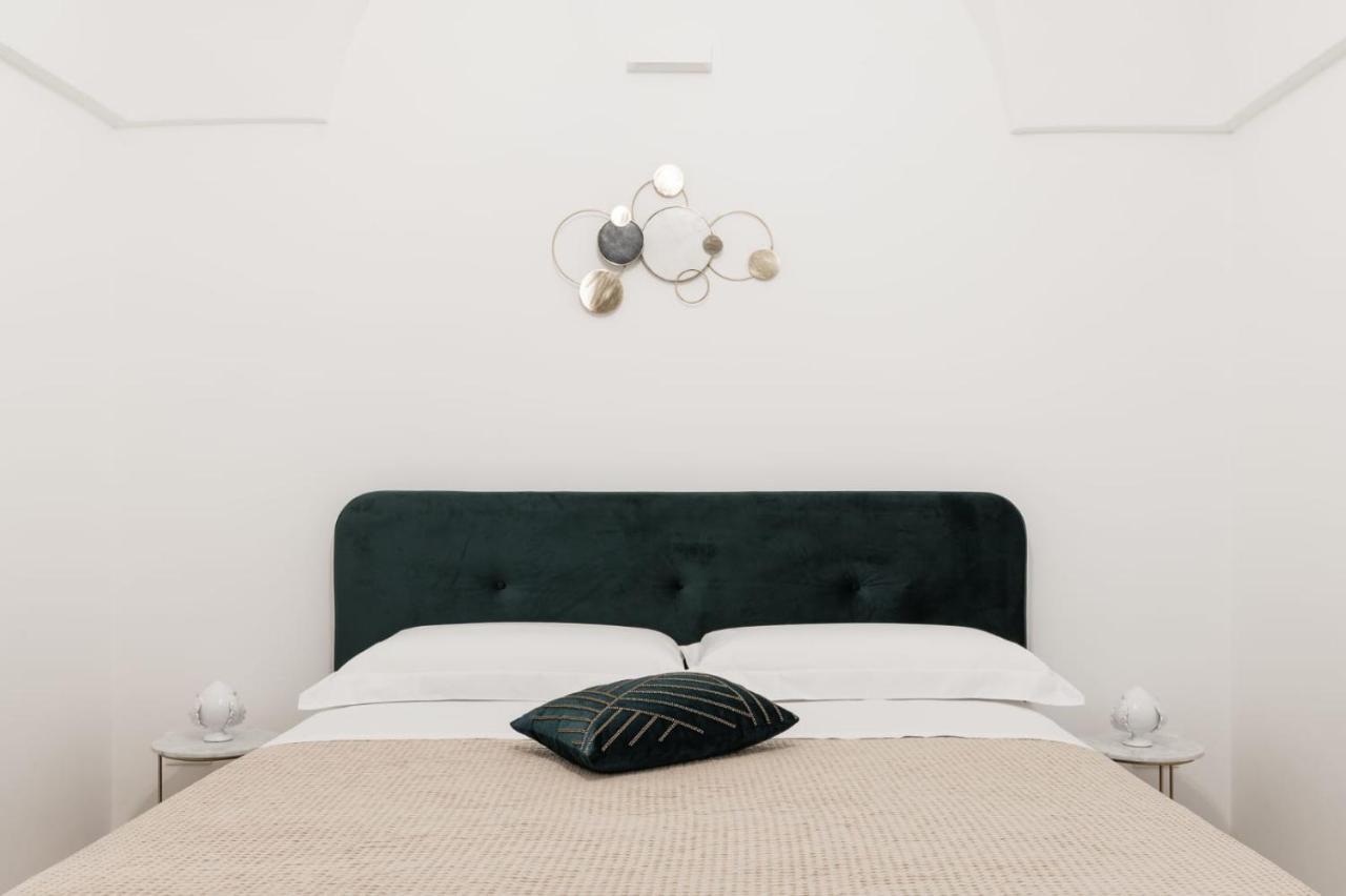 Alba Luxury Suite Ostuni Bagian luar foto