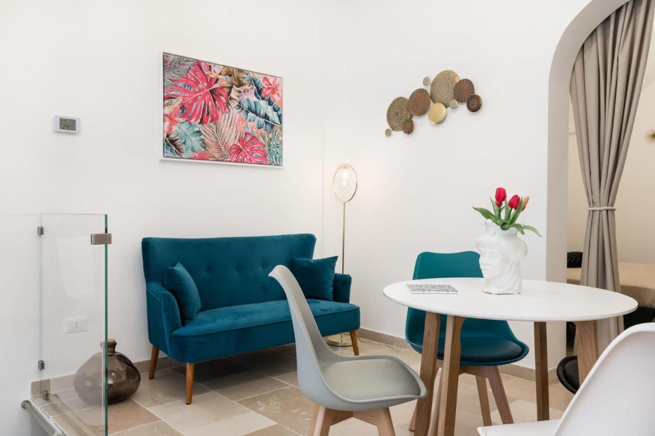 Alba Luxury Suite Ostuni Bagian luar foto