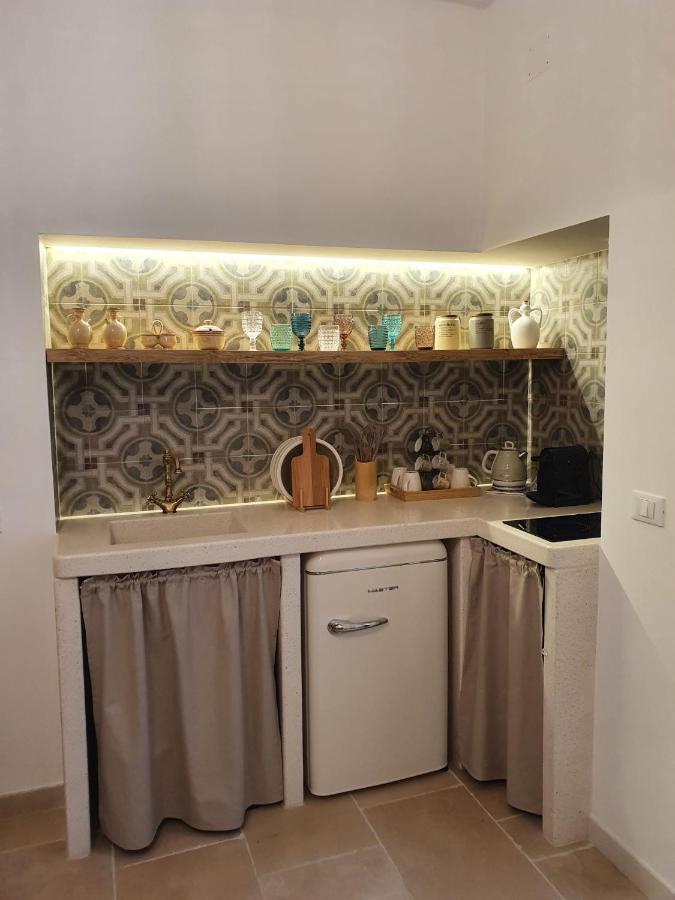 Alba Luxury Suite Ostuni Bagian luar foto