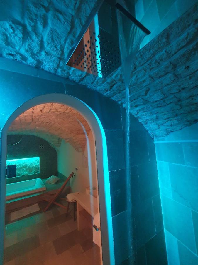 Alba Luxury Suite Ostuni Bagian luar foto