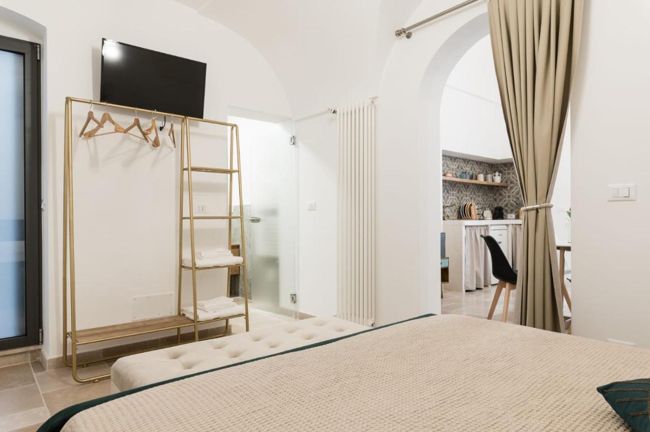 Alba Luxury Suite Ostuni Bagian luar foto
