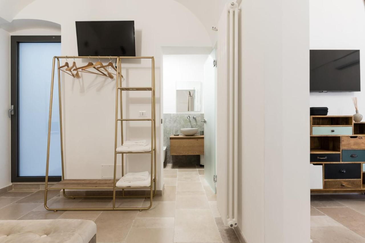 Alba Luxury Suite Ostuni Bagian luar foto