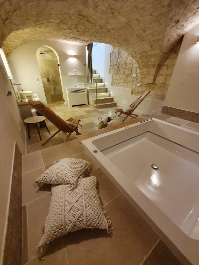 Alba Luxury Suite Ostuni Bagian luar foto